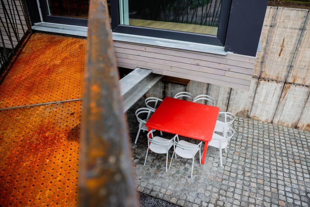 Amazon Corten Marche-en-Famenne Exterior foto