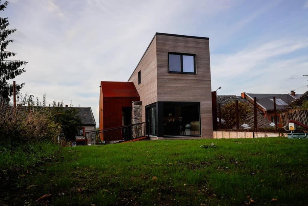 Amazon Corten Marche-en-Famenne Exterior foto