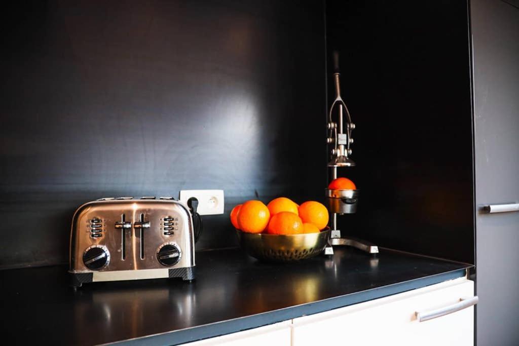 Amazon Corten Marche-en-Famenne Exterior foto